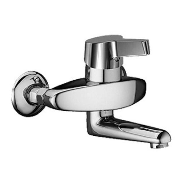 Miscelatore a parete SWAP
D 153 mm, S 175 mm
bocca orientabile, raccordi
d'arresto 1/2" x 1/2"
gruppo acustico I
Colori: chromeline