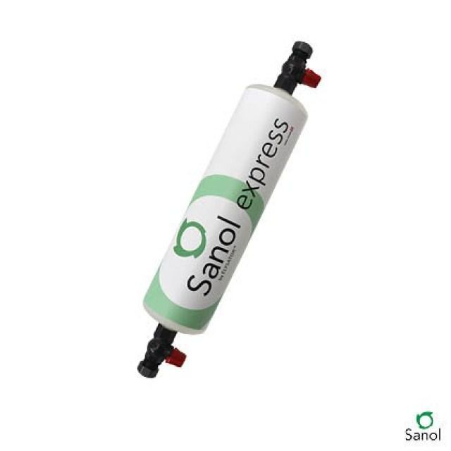 Cartuccia con detergente
Sanol H-15 green,
fino a 700 l di capacità
ricaricabile
biodegradabile